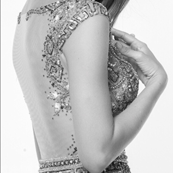 Terani Couture Dress - Picture 4 of 4